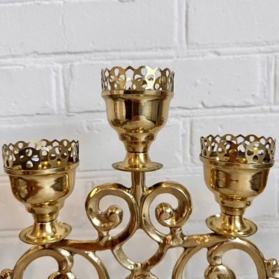 Семисвічник напрестольний латунний на одній підставці, 55x51 см Семисвічник напрестольний латунний на одній підставці, 55x51 см