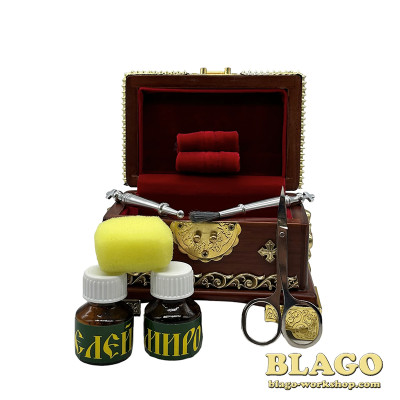 Wooden baptismal box, 9.5x13x9 cm