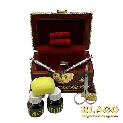 Wooden baptismal box, 9.5x13x9 cm