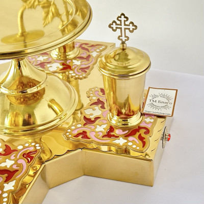 Литийное блюдо (всеночное) с красно-белой эмалью, 32х38см