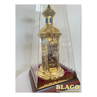 Brass church chalice in a protective cap 25x25x60 cm, red enamel