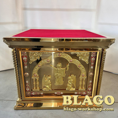 Metal throne with cast icons, 130х130х105 см