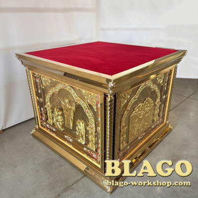 Metal throne with cast icons, 130х130х105 см