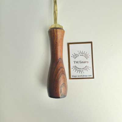 Свічегасник латунний, з дерев'яною ручкою, 26 см