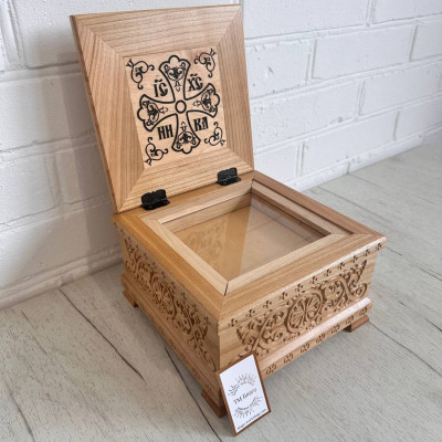  Ковчег для святих мощей дерев'яний різьблений світлий з накладкою, 20х20х14 см