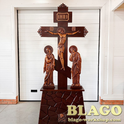 Голгофа напольна середня дерев'яна різьблена, 100х50х250 см