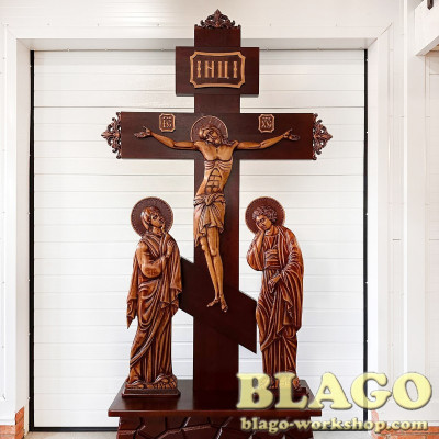 Голгофа напольна середня дерев'яна різьблена, 100х50х250 см