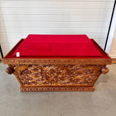 Tomb (Epitaphios for shroud of Christ)  137х83х86 cm
