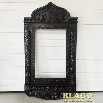 Кіот настінний дерев'яний різьблений для ікони, 89х167 см