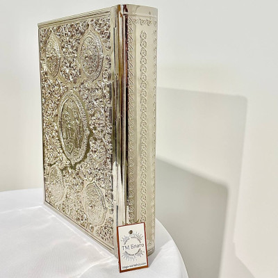 Євангеліє в нікельованому окладі на церковнослов'янській мові, 35х25х7 см