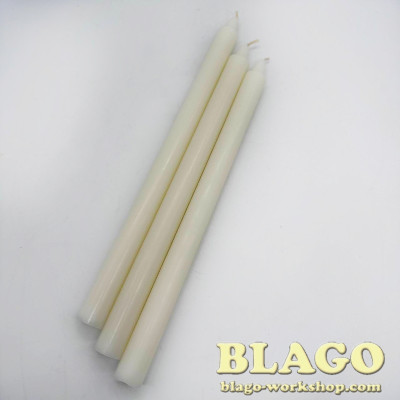 White paraffin candle, 28 cm