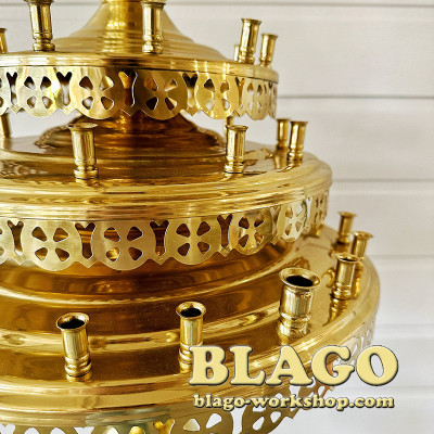 Three-tiered brass candlestick for 40 candles and 1 lamp, conical leg, 45x45x155 cm