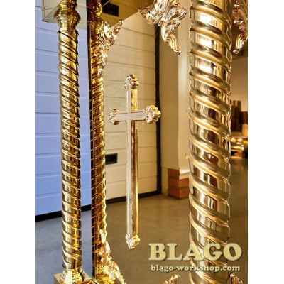 Жертовник церковний з булату, 84х64х99см