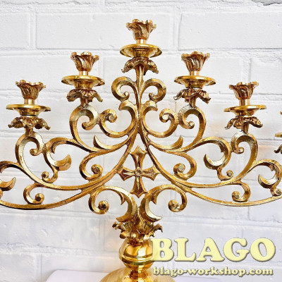 Seven candlesticks on the table, medium for candles, 53x17x43 cm