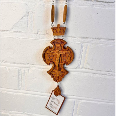 Wooden pectoral cross with a wooden chain, 7x18 cm