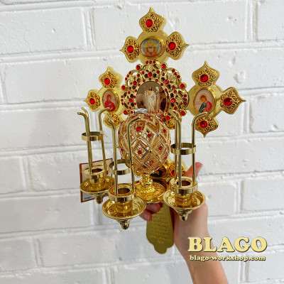 Трисвічник пасхальний латунний з хрестом та червоними камінцями, 20х12,5х31 см Трисвічник пасхальний латунний з хрестом та червоними камінцями, 20х12,5х31 см