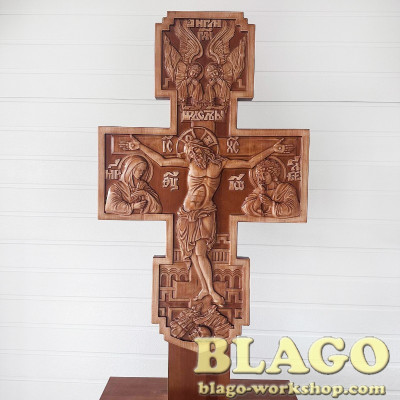 Голгофа напольна дерев'яна різьблена, 96х58х207  см
