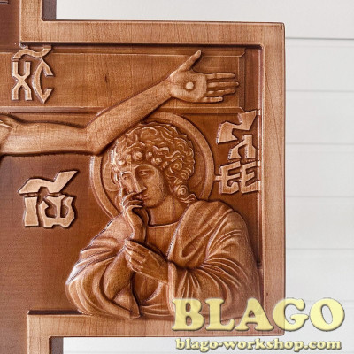Голгофа напольна дерев'яна різьблена, 96х58х207  см