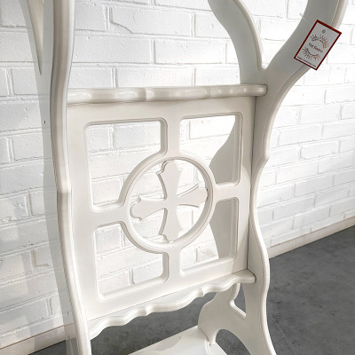 Аналой виносний дерев'яний, білий, 46х41х110 см