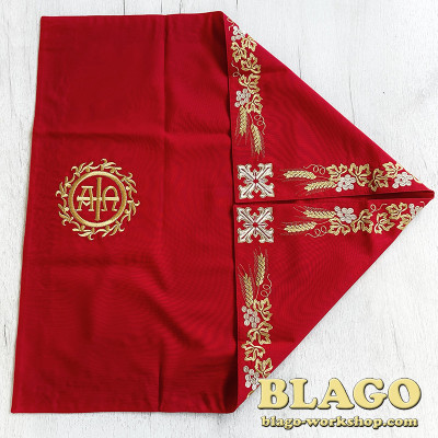 Double-sided embroidered iliton on gabardine, 70x70 cm