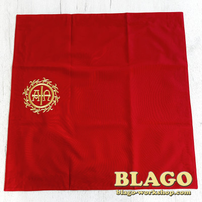 Double-sided embroidered iliton on gabardine, 70x70 cm