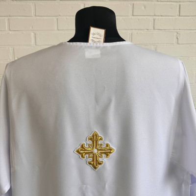 Підризник білий з вишивкою 156 см Підризник білий з вишивкою 156 см