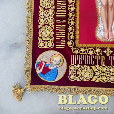 Плащаниця вишита "Спаситель" №12, 135х100 см