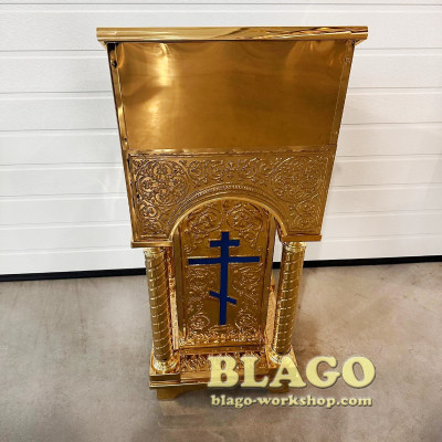 Аналой боковий металевий з чеканкою 46х50х105 см