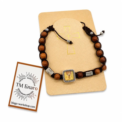 Braided bracelet with wooden beads and icon Braided bracelet with wooden beads and icon