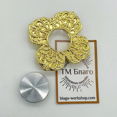 Мощевик металевий з візерунком 6,5х6,5х1 см