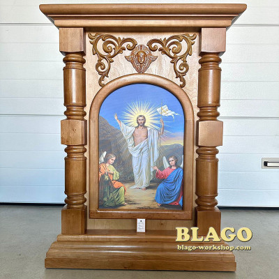Престол деревянный (риза) с резьбой и иконами, 80х80х105 см