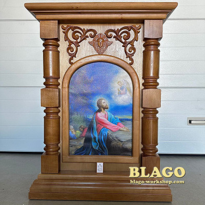 Престол деревянный (риза) с резьбой и иконами, 80х80х105 см