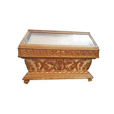 The church tomb is made of wood under the shroud, tinted with varnish The church tomb is made of wood under the shroud, tinted with varnish