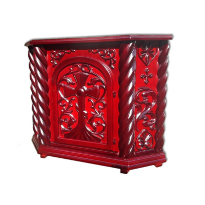 Carved wooden altar with twisted columns (80x80x90 cm) Carved wooden altar with twisted columns (80x80x90 cm)