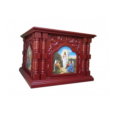 A throne robe with carved columns and carvings A throne robe with carved columns and carvings