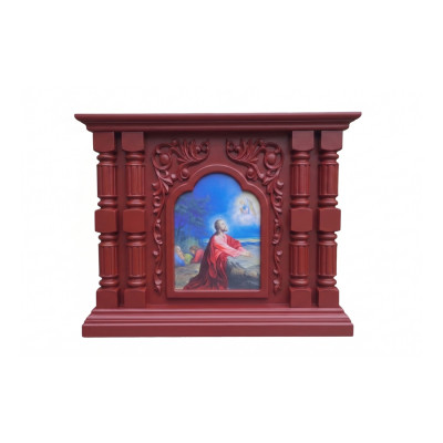 A throne robe with carved columns and carvings A throne robe with carved columns and carvings