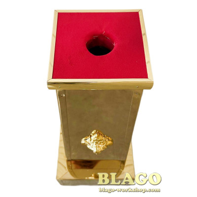 Stand for a cross icon 25x25x58 cm