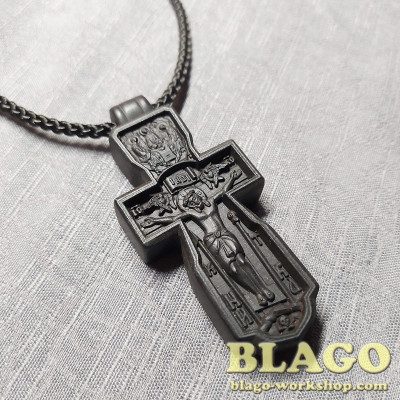 Крест нательный резной из мореного граба на плетеном шнурке, 5х3 см