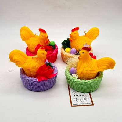Candle Easter basket with a chicken
