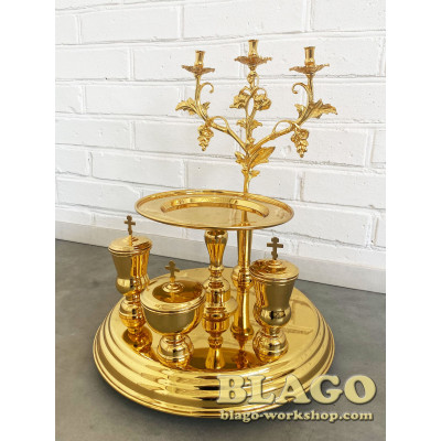 Блюдо литийное (всенощное) латунное, 37х43 см