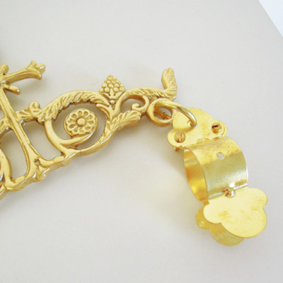 Gonfalon pendant with a cross, 17x22 cm