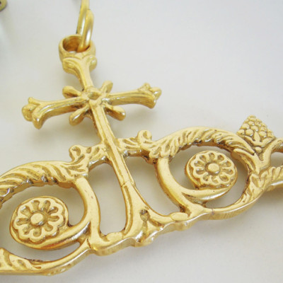 Gonfalon pendant with a cross, 17x22 cm