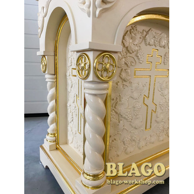 Tetrapod (central lecterns) wooden, 80x50x95/141cm Tetrapod (central lecterns) wooden, 80x50x95/141cm