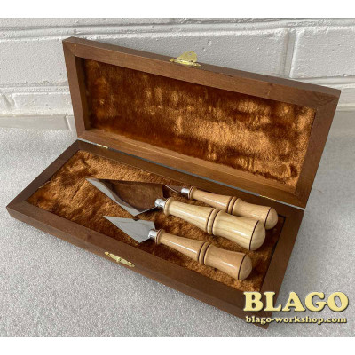 Liturgical spear set with wooden handles in a wooden case