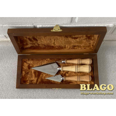 Liturgical spear set with wooden handles in a wooden case