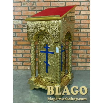 Аналой металевий з чеканкою (довгий прямий хрест), 45х45х110 см