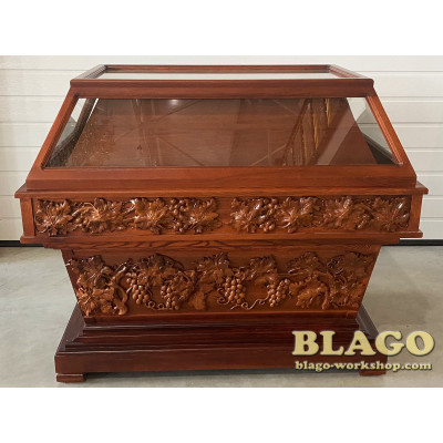 Tomb, carved wood, 120x70x100cm Tomb, carved wood, 120x70x100cm