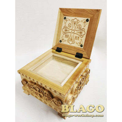 Ark for particles of holy relics wooden carved, 20x20x14 cm Ark for particles of holy relics wooden carved, 20x20x14 cm