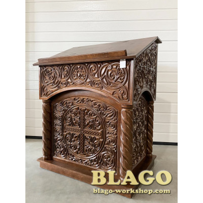 Аналой центральний (тетрапод) дерев'яний, 90х55х120см