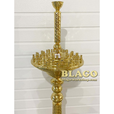 Подсвечник на 52 свечи